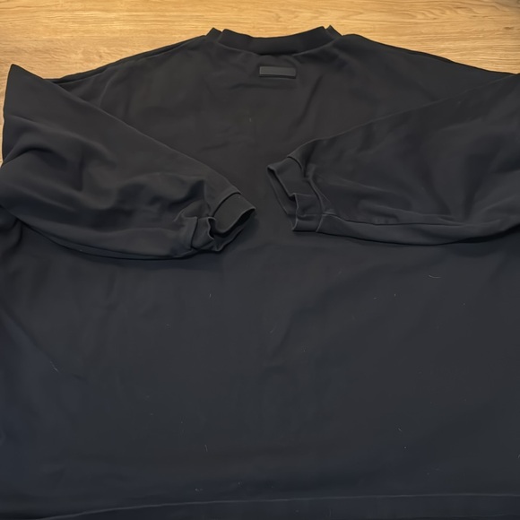 Essentials Fear of God Black Long Sleeve Shirt - Picture 3 of 3